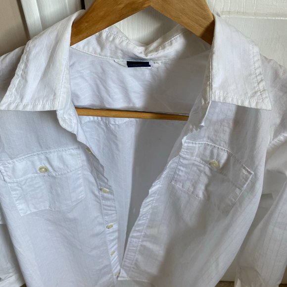 White Gap Collared Button Down Shirt - Picture 4 of 13